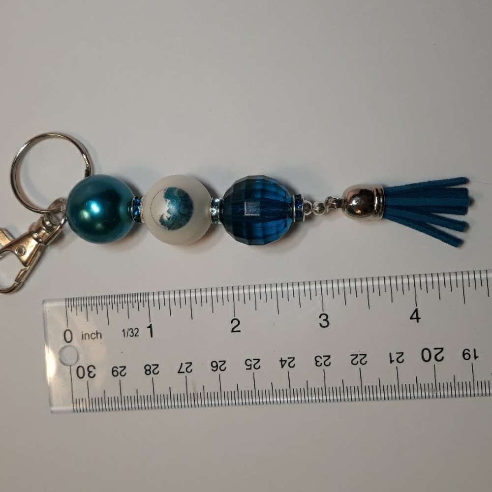Wave Beach Keychain - Picture 2 of 3